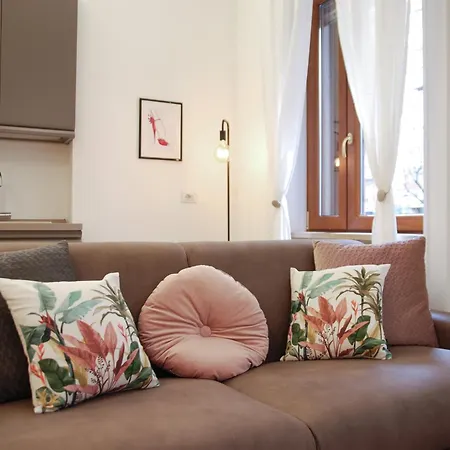 Apartment Duomo 10min Shopping&lusso Fast Wifi