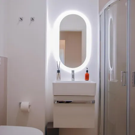 Apartamento Duomo 10min Shopping&lusso Fast Wifi