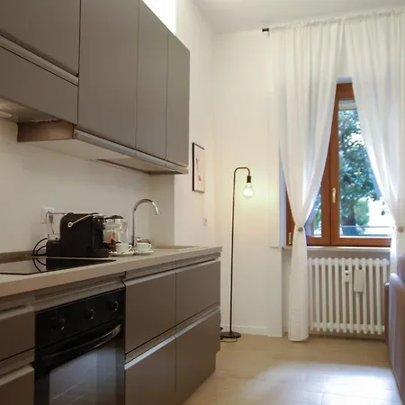 Apartment Duomo 10min Shopping&lusso Fast Wifi Mailand